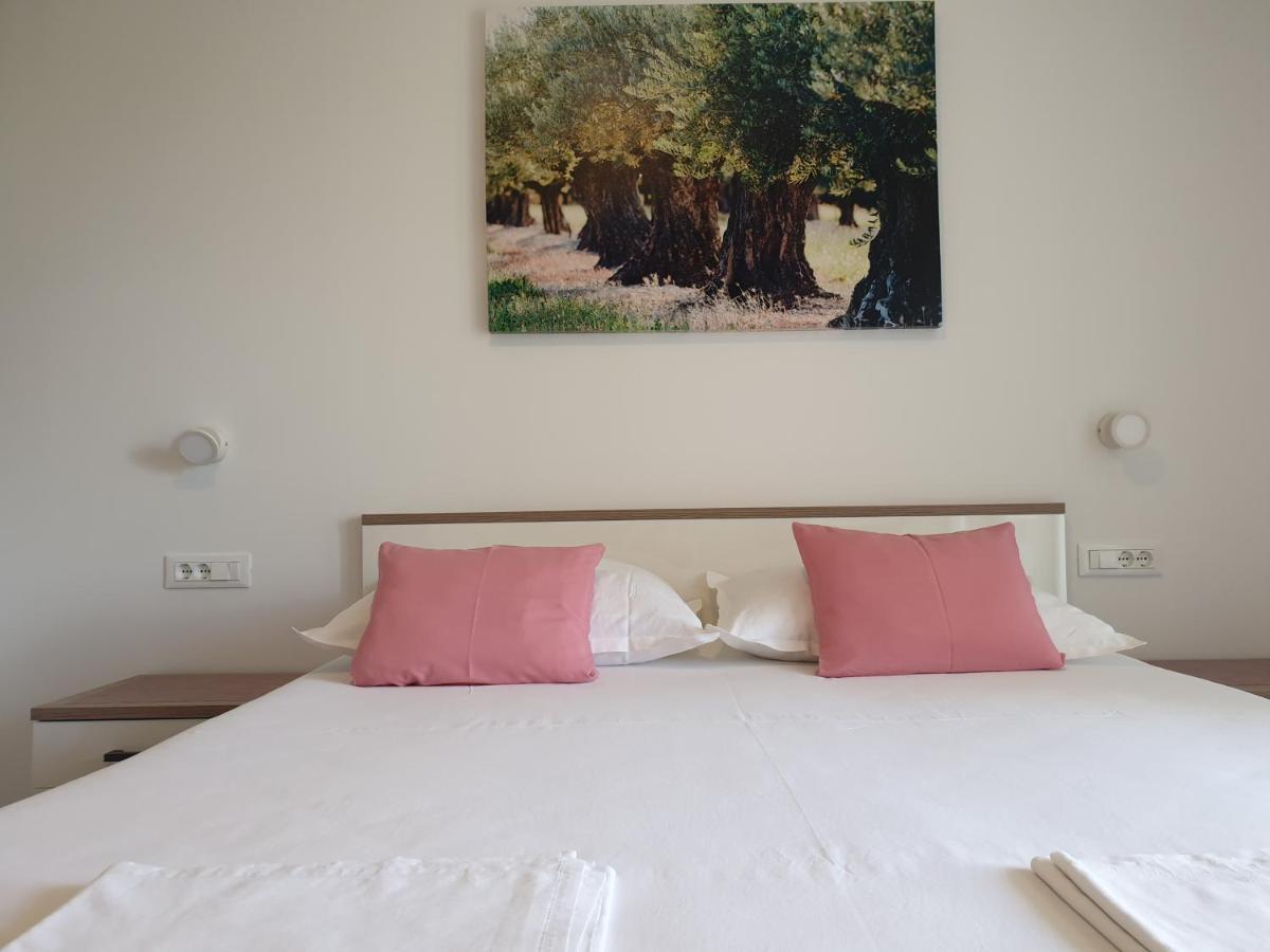 Guesthouse Dominovic เบรลา ภายนอก รูปภาพ