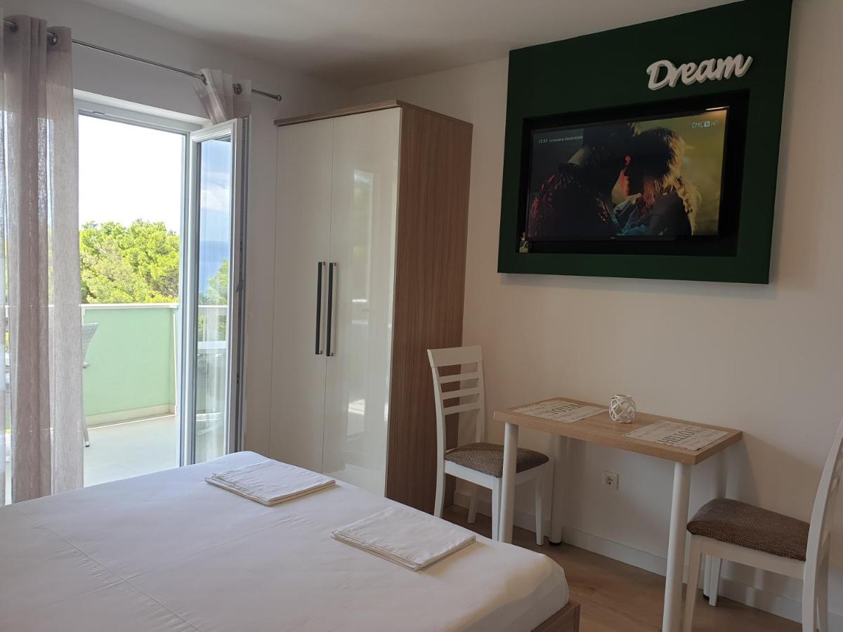 Guesthouse Dominovic เบรลา ภายนอก รูปภาพ