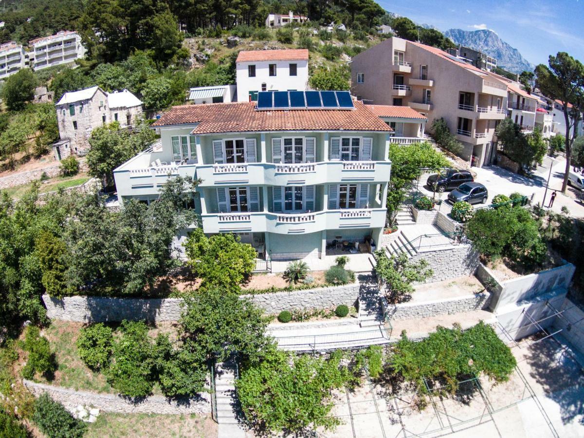 Guesthouse Dominovic เบรลา ภายนอก รูปภาพ