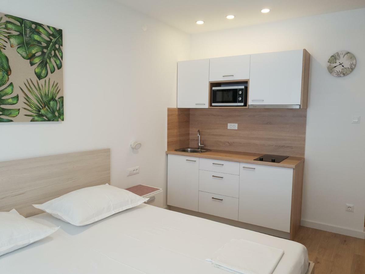 Guesthouse Dominovic เบรลา ภายนอก รูปภาพ